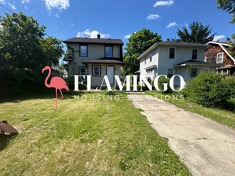 317 Fernwood Ave — Photo 16