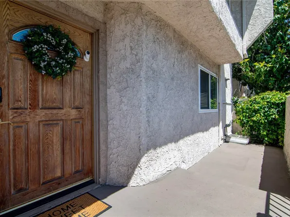 5401 Zelzah Ave APT 115, Encino, CA 91316