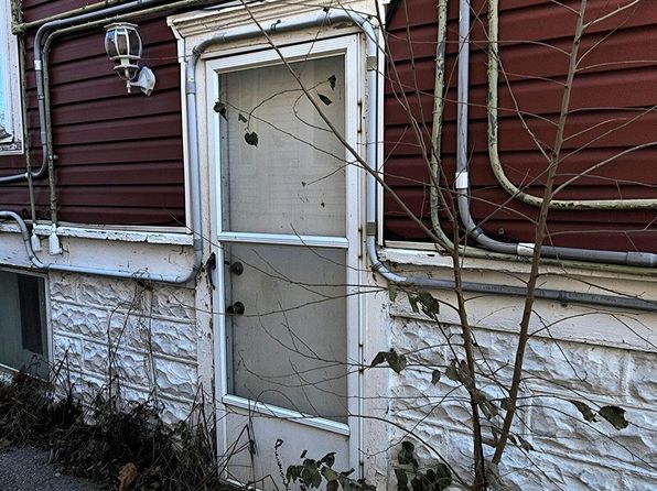 louisville-kentucky-73453990 picture