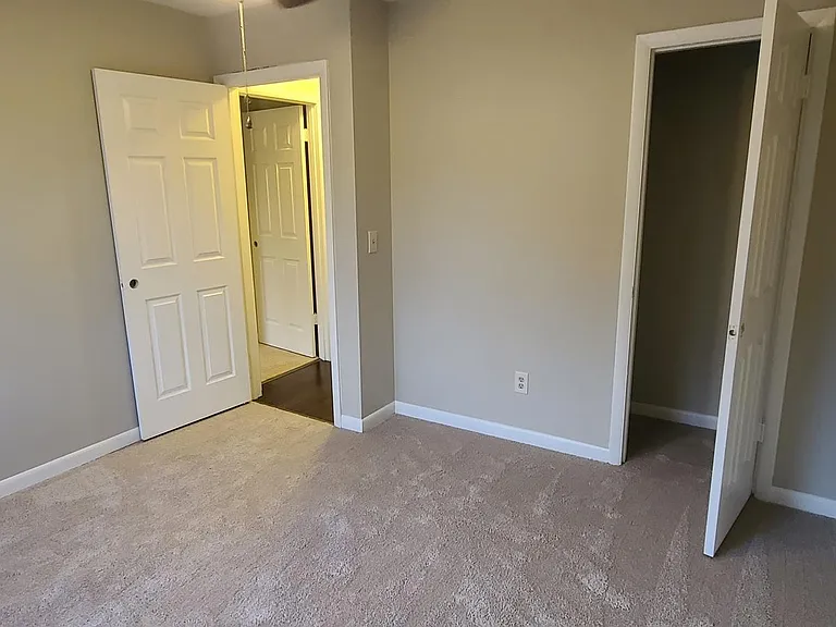 1125 Christina St — Photo 12