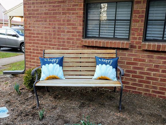 5th image of 3441 Laredo Dr Unit 73