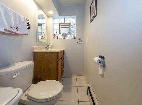 5th image of 2439 N 77th Ct