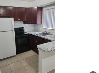 5250 SW 90th Way #1, Fort Lauderdale, FL 33328