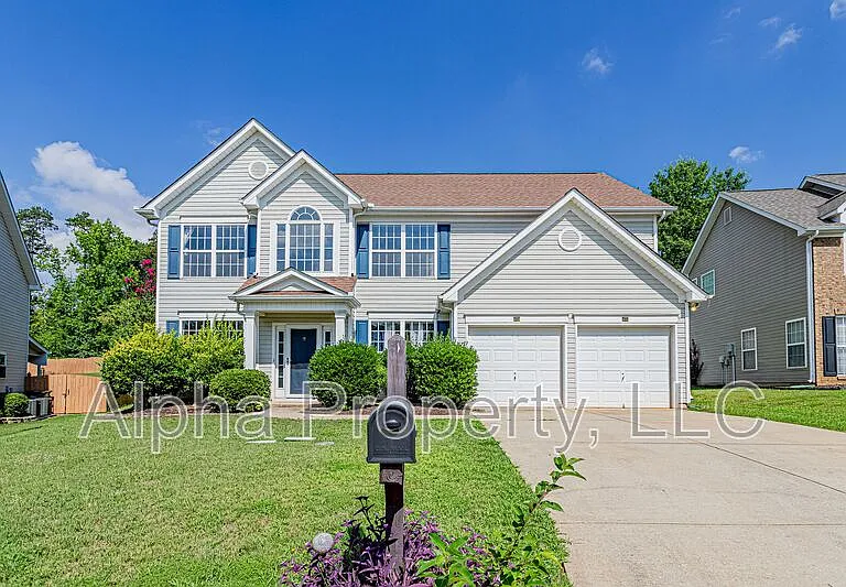 504 Collingsworth Ln — Photo 1