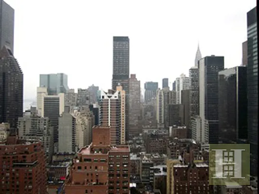 Rented by Halstead Real Estate | media 13