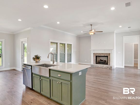 5th image of 31872 Marvanna Dr