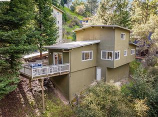 6465 Westover Dr, Oakland, CA 94611