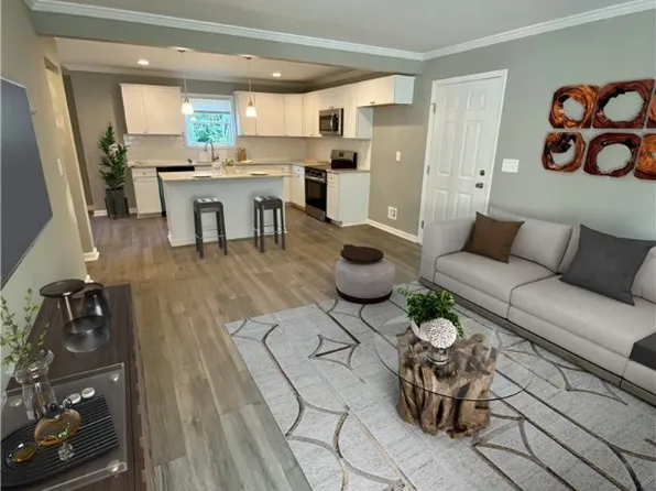53 Charlotte Place, Statham, GA 30666