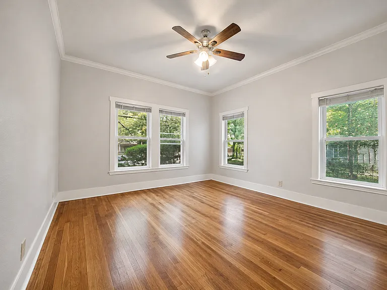 701 Booker St — Photo 11