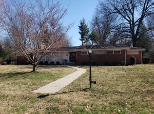 30 Green Meadows Dr, Sikeston, MO 63801