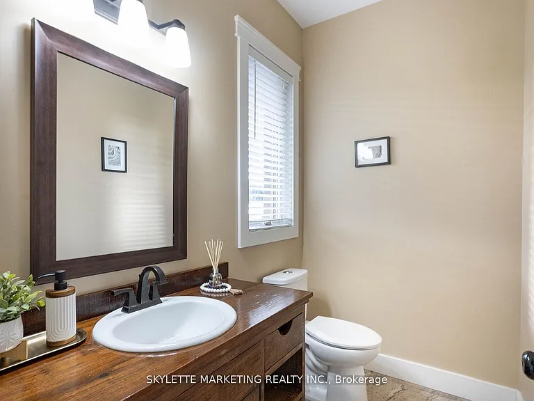 536 Juliana Dr — Photo 12