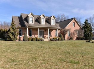 104 Pinecrest Ct, Butler, PA 16001
