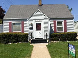 7416 32nd Ave, Kenosha, WI 53142