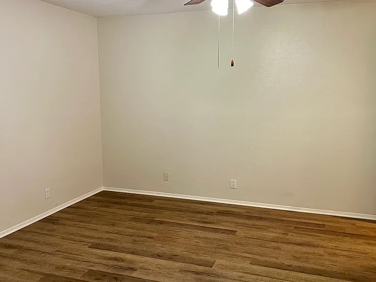 4310 Buckskin Trl — Photo 12