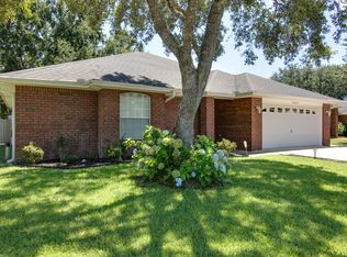 2575 Hidden Estates Cir, Navarre, FL 32566