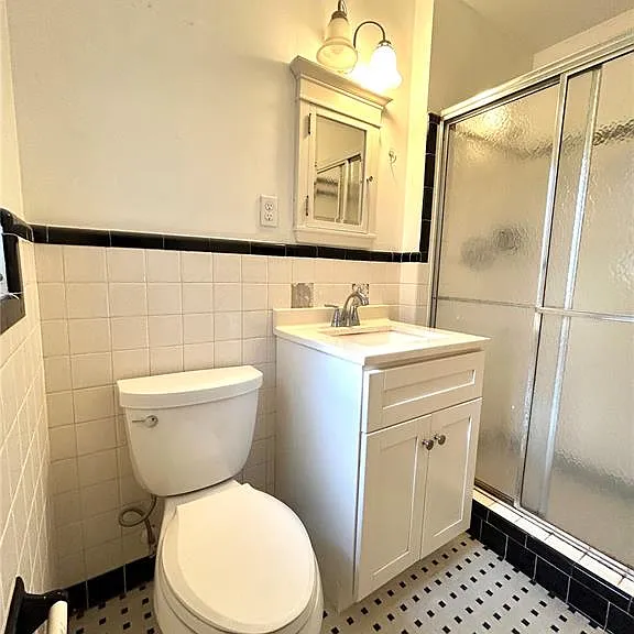 3919 SW 21st St — Photo 20