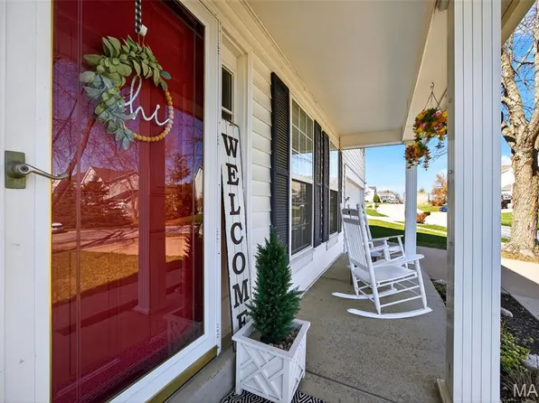 179 Abington Dr, Saint Peters, MO 63376