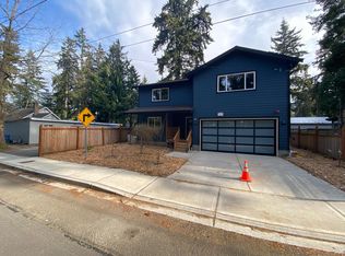 515 N 155th St, Seattle, WA 98133
