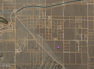 175th East Ave #Y, Llano, CA 93544