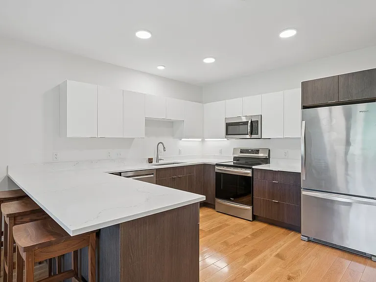 69 Etna Rd #112 — Photo 5