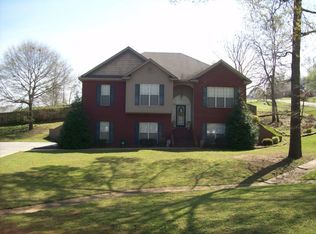446 Gunnells Rd, Deatsville, AL 36022