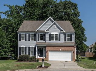 104 Arch Bay Ct, Holly Springs, NC 27540