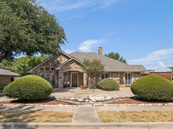2501 Radcliffe Dr, Rowlett, TX 75088