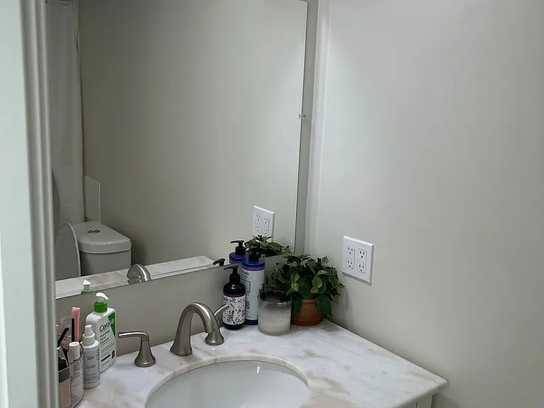 1015 Cameron Ave #2 — Photo 7