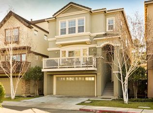 106 Maple Ln, East Palo Alto, CA 94303