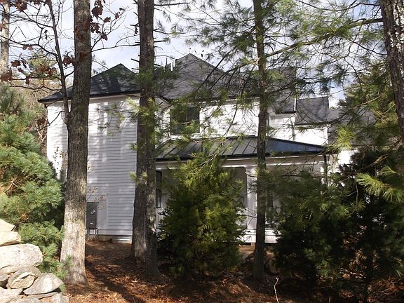 4th image of 8 Pond St