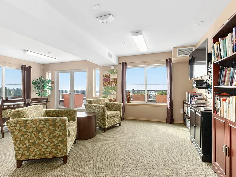 Interurban Senior Living Apartments — Photo 30