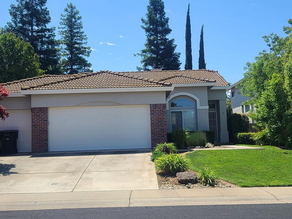 1st image of 212 Red Leaf Ct