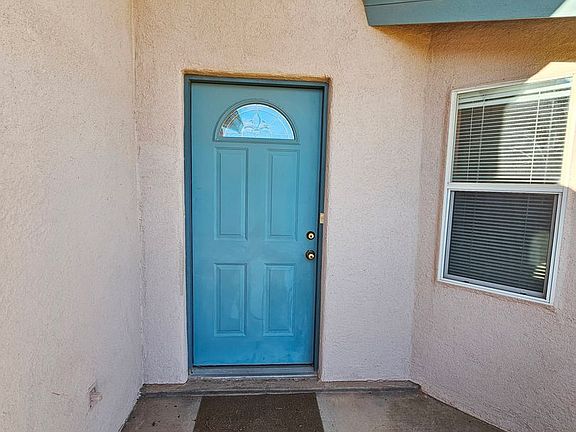2nd image of 2363 Sierra Vista Ct