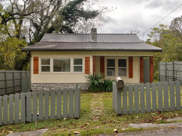 65 Nason St, Rossville, GA 30741