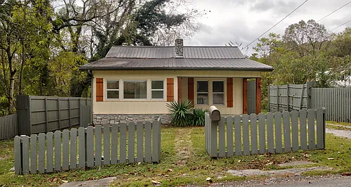 65 Nason St Photo 1