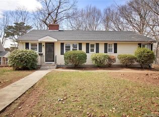 1575 Whitney Ave, Hamden, CT 06517