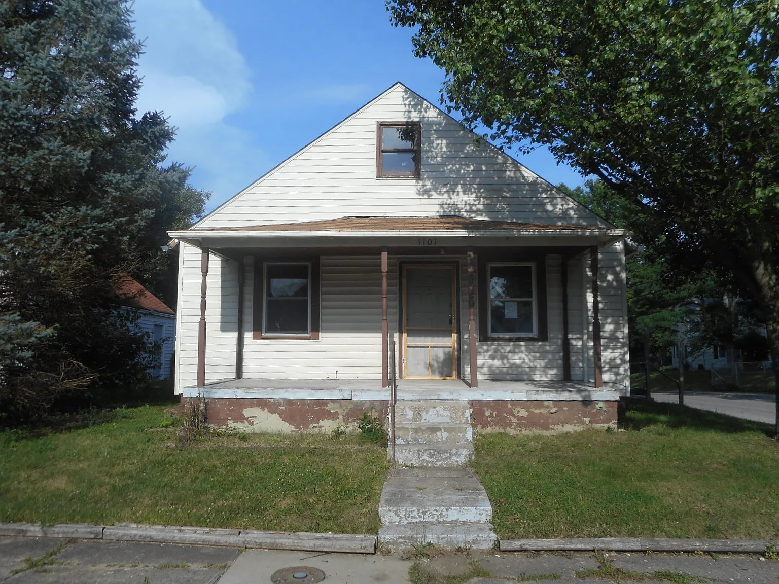 1101 Butler St photo 1