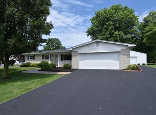 5400 W Orchard Dr, Bloomington, IN 47403