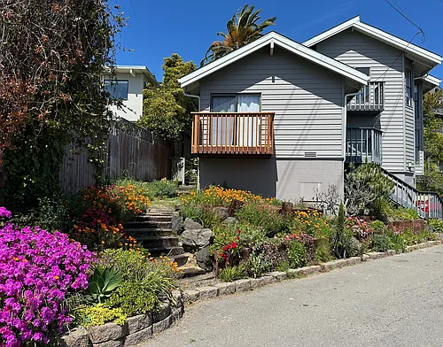 458 Contra Costa St Photo 1