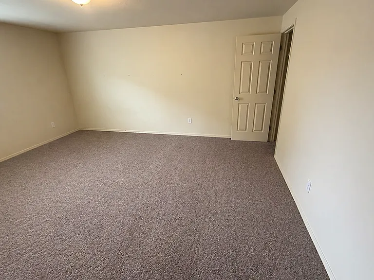 3016-3022 SW Juniper Ave — Photo 18