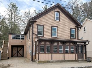 26 Aspen St, Ware, MA 01082