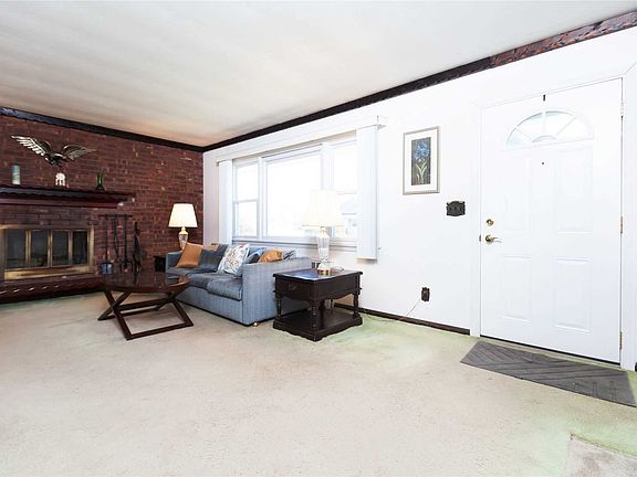 3rd image of 6 Oxford Pl