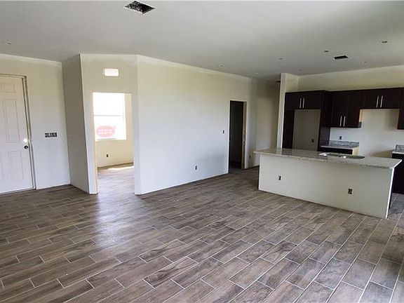 5th image of 2815 NW 2nd Pl