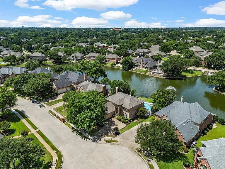 351 Cove Dr — Photo 43