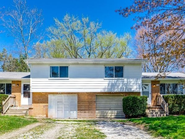 1795 Hudacsek Dr, Mogadore, OH 44260
