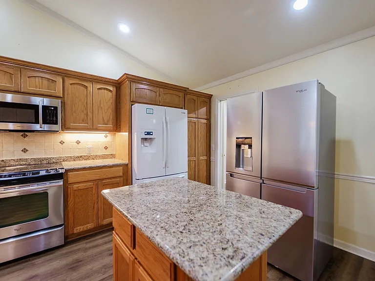 63 Sergio Way — Photo 8