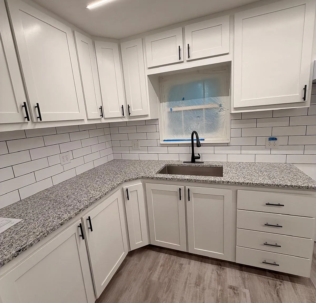 1115 Klare Ave — Photo 4