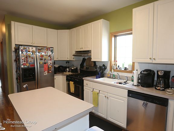 2nd image of 1439 N Cleaver St #1DUPLEX