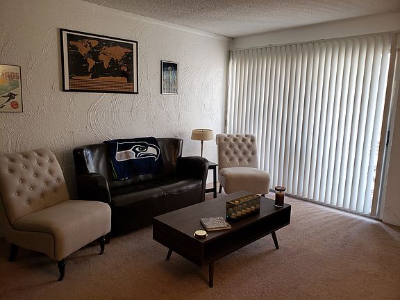 4th image of 3313 N 68th St Unit 230