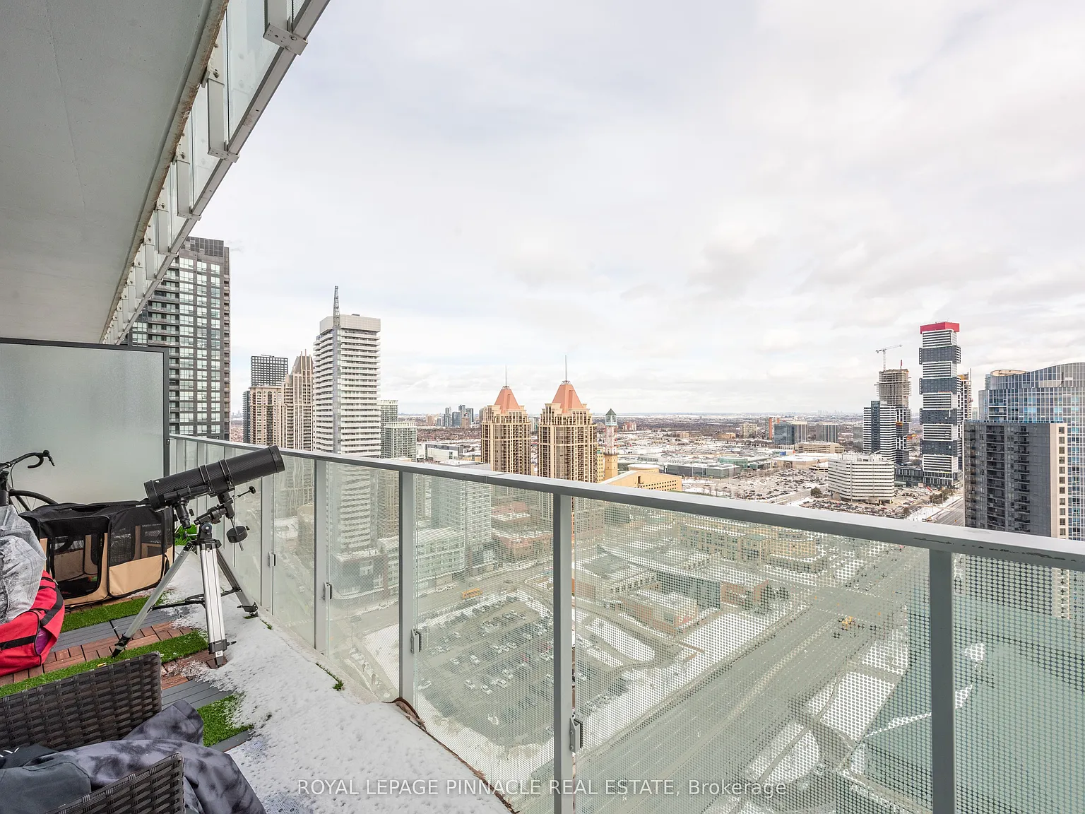 2 bed, $2,700 — Photo 4